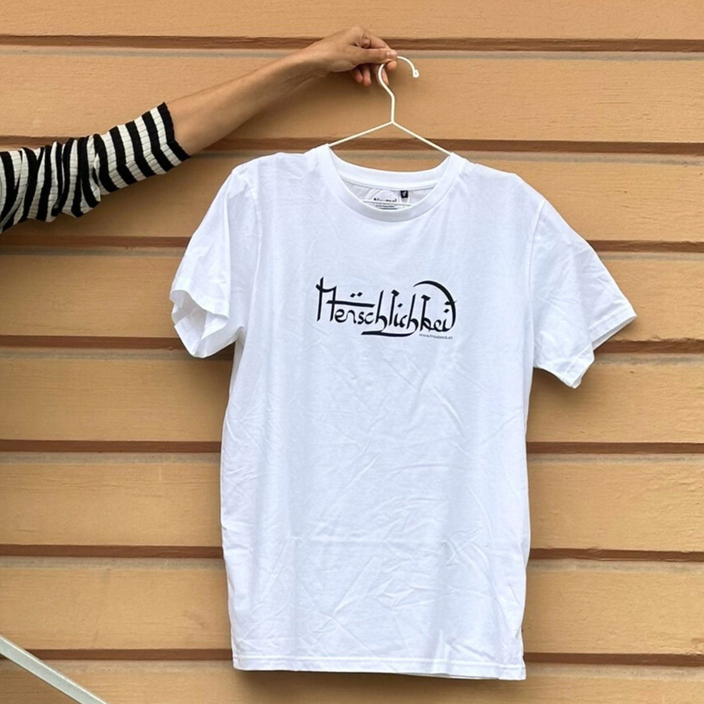 Unisex-Shirt "Menschlichkeit"